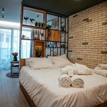 Cosea Living: Seaside Elegant In Harbour 112 *