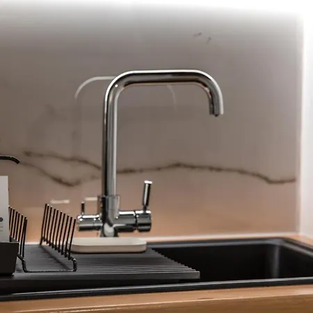 Cosea Living: Seaside Elegant In Harbour 112 *