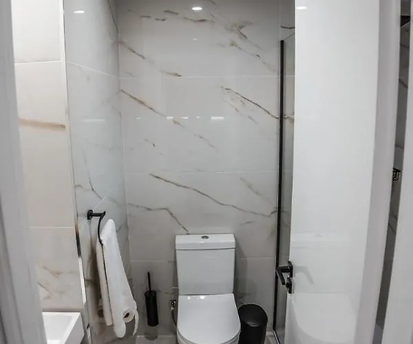 Cosea Living: Seaside Elegant In Harbour 112 Paphos