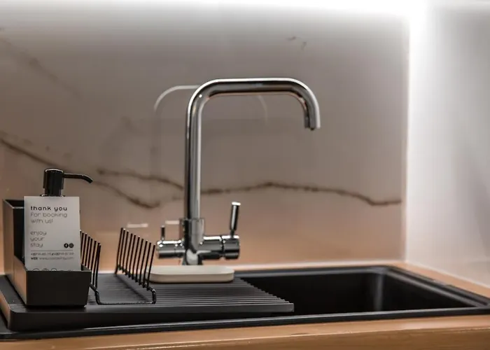 Cosea Living: Seaside Elegant In Harbour 112 *