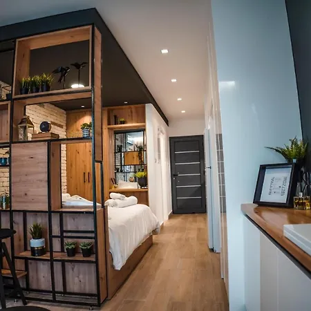 Cosea Living: Seaside Elegant In Harbour 112 Пафос